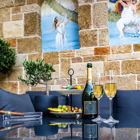 Hotel Chateau Anax Luxury